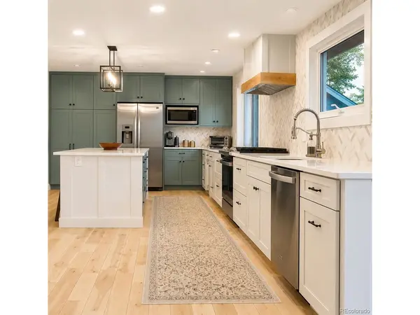 22 Foothill Ash, Littleton, CO 80127
