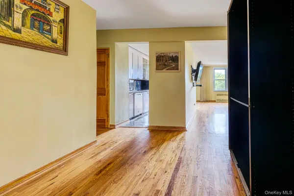 2727 Ocean Pkwy #D18, Brooklyn, NY 11235