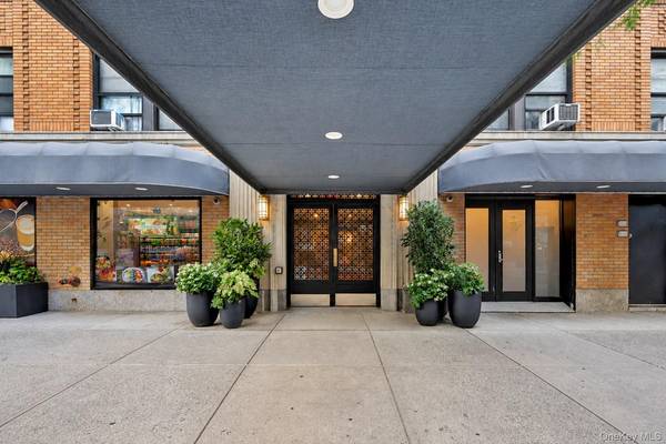 433 W 34th ST #2N, New York (manhattan), NY 10001