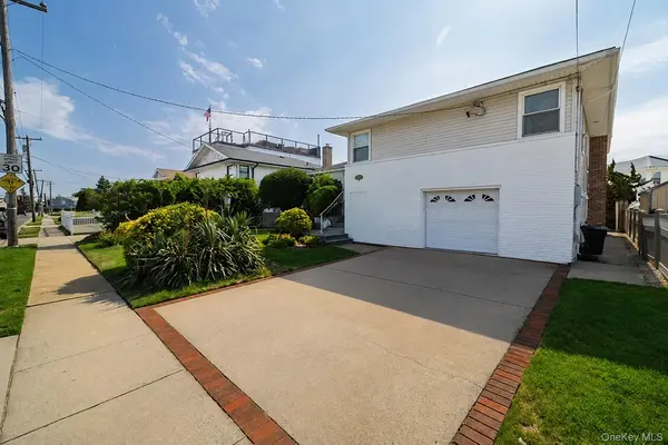 Address not disclosed, Lido Beach, NY 11561