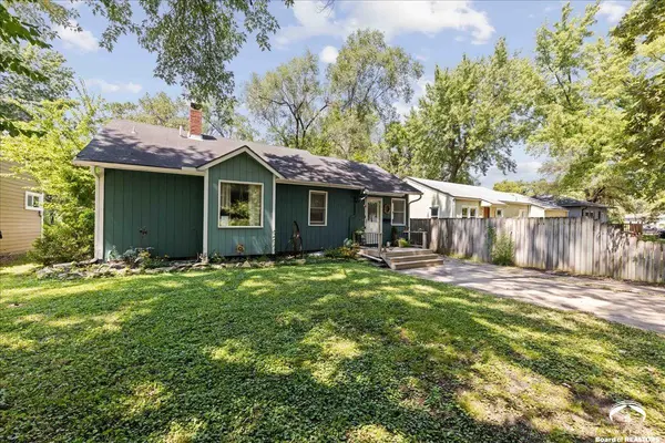 1915 Tennessee ST, Lawrence, KS 66046