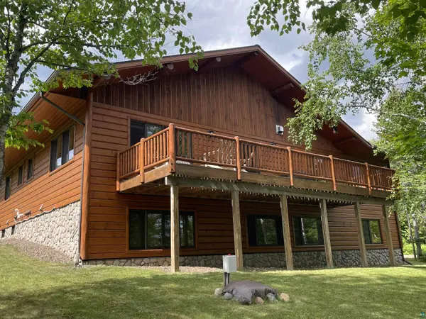 64 Tall Timber Tr, Lutsen, MN 55612
