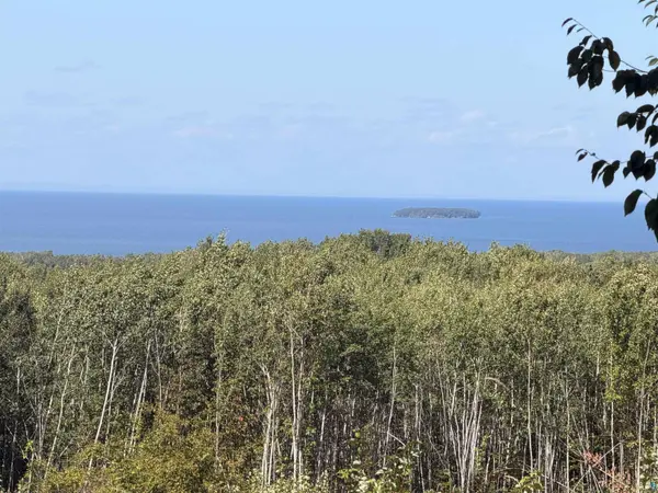 Lot 9 Eagle's Rest Rd, Cornucopia, WI 54827