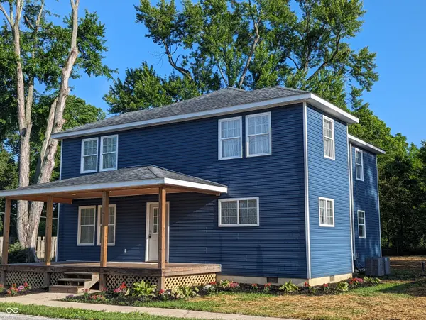 9488 W 250 S,  Manilla,  IN 46150