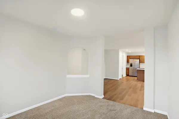 134 Maxim CT, Cumberland, IN 46229