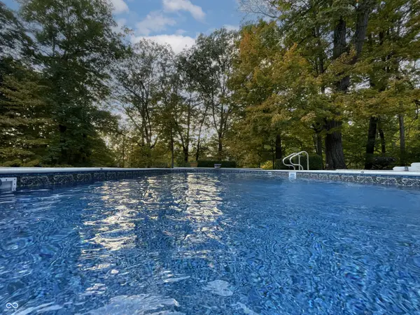 6902 Creekridge TRL, Indianapolis, IN 46256