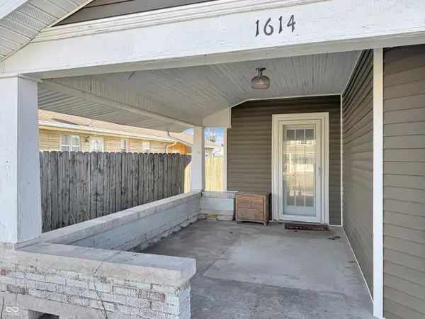 1614 13th ST, Bedford, IN 47421