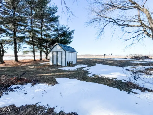 9349 S 231 HWY, Ladoga, IN 47954