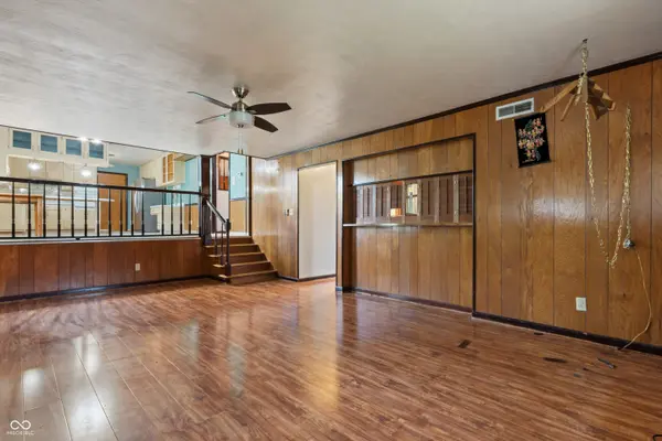 8140 Valley Estates DR, Indianapolis, IN 46227