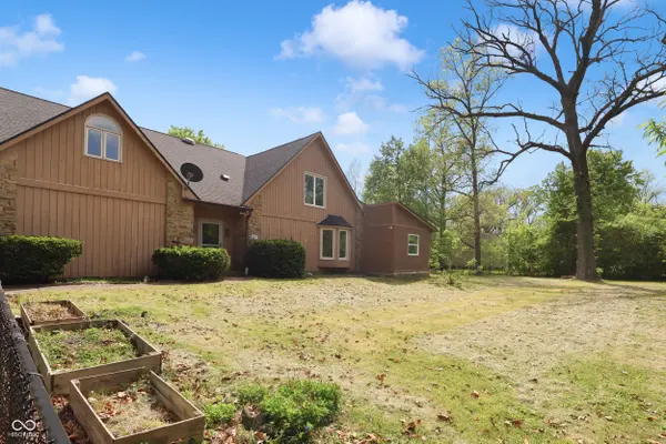 10602 Fall RD, Fishers, IN 46037