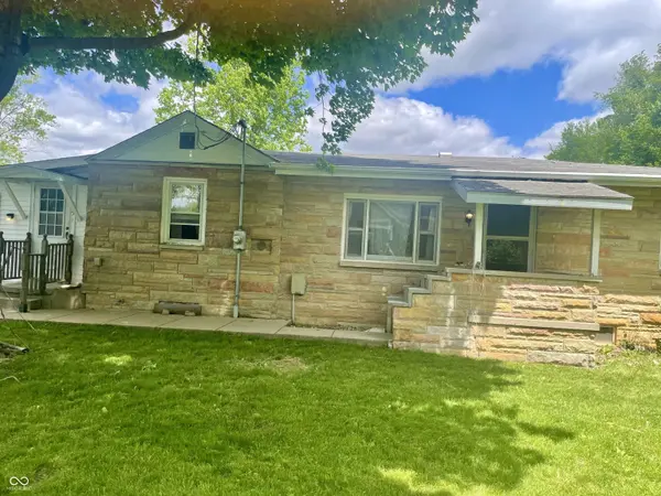 451 North ST E, Cloverdale, IN 46120