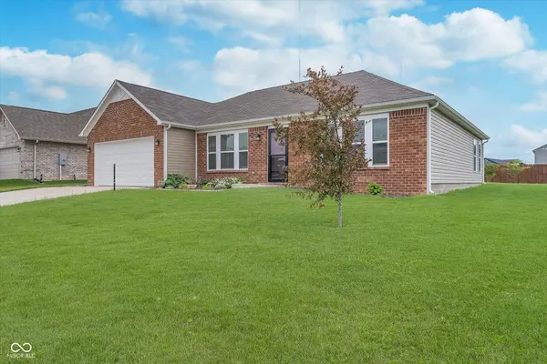 107 Elliott AVE, Trafalgar, IN 46181