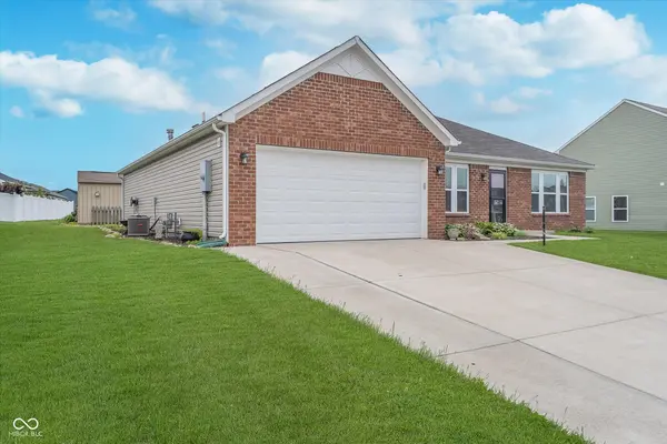 107 Elliott AVE, Trafalgar, IN 46181