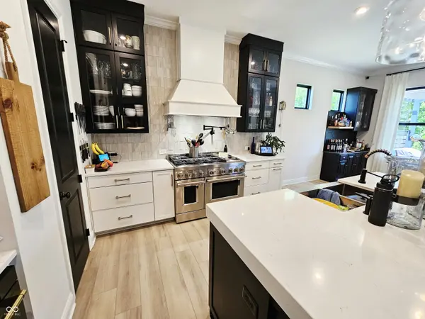 5686 Ellie CT, Noblesville, IN 46062