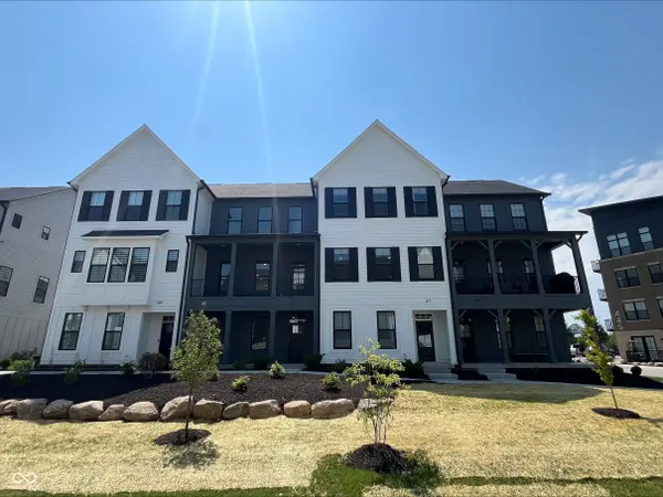 473 Mariposa TRL, Carmel, IN 46032