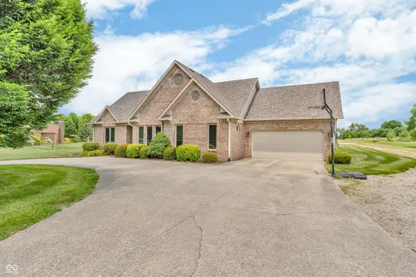 7304 E Stop 11 RD, Indianapolis, IN 46259
