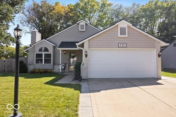 701 Westridge South DR, Noblesville, IN 46062