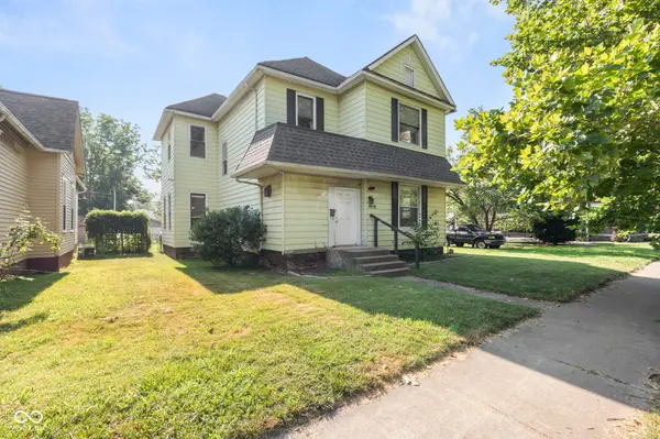1418 S 7th ST, Terre Haute, IN 47802