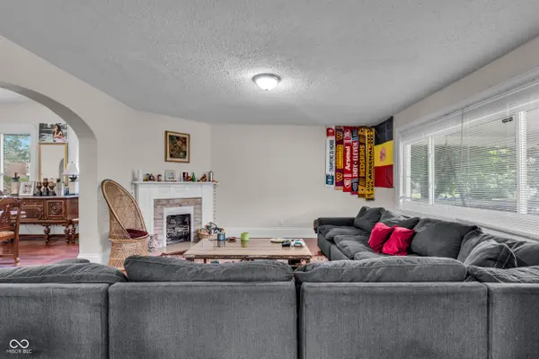 2508 Carrollton AVE, Indianapolis, IN 46205
