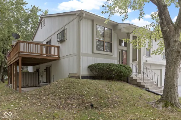 2674 Lakeshire LN, Indianapolis, IN 46268
