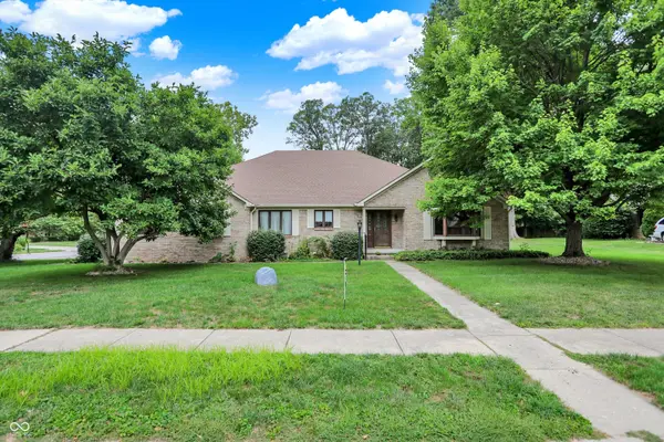 944 Timber Grove PL, Beech Grove, IN 46107