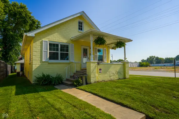 154 E Washington ST, Mooresville, IN 46158