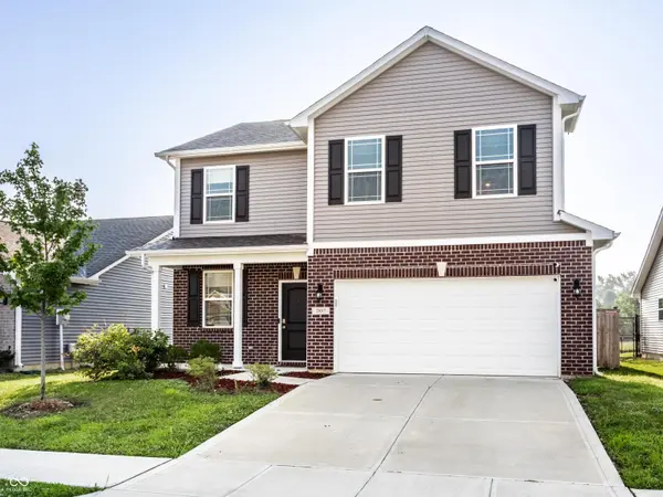 2857 Pointe Harbour DR,  Indianapolis,  IN 46229
