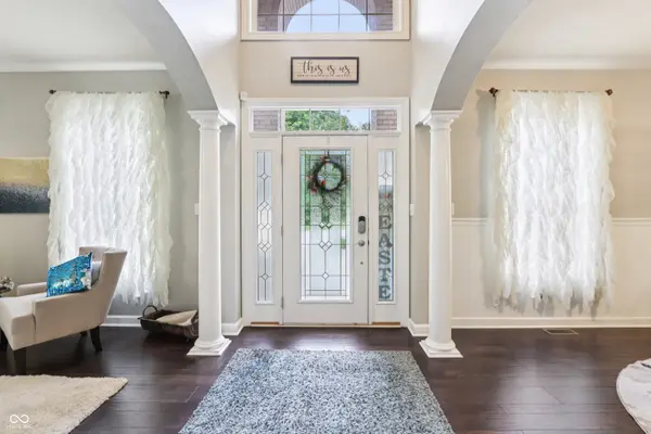 7701 Black Walnut DR, Avon, IN 46123