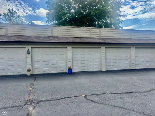 201 Bluff CIR #B, Noblesville, IN 46062