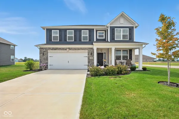 2538 Redding DR, Whitestown, IN 46075