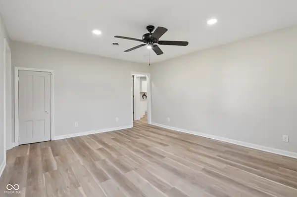 107 S Main ST, Brooklyn, IN 46111