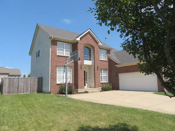 2131 Foxglove DR, Plainfield, IN 46168