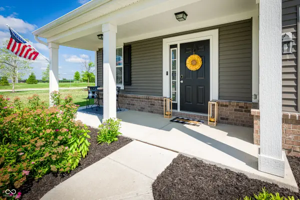 10848 Sablecliff WAY, Brownsburg, IN 46112