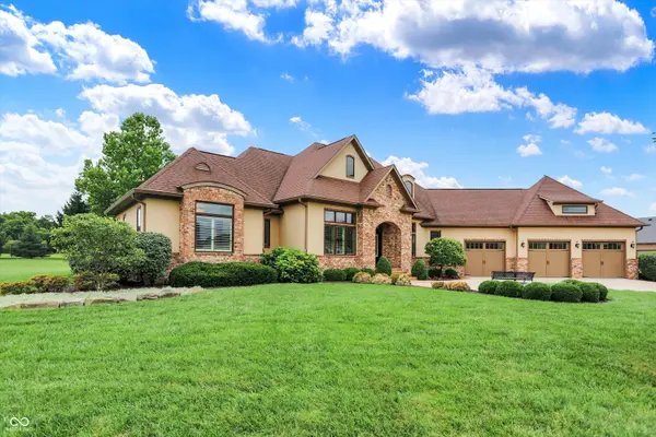 5871 Claybourne DR, Bargersville, IN 46106