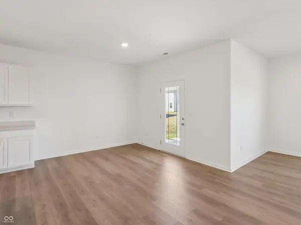 159 Velvet Hat RD, Danville, IN 46122