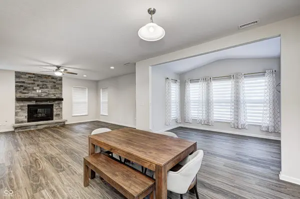 10638 Oak Bend BLVD, Indianapolis, IN 46239