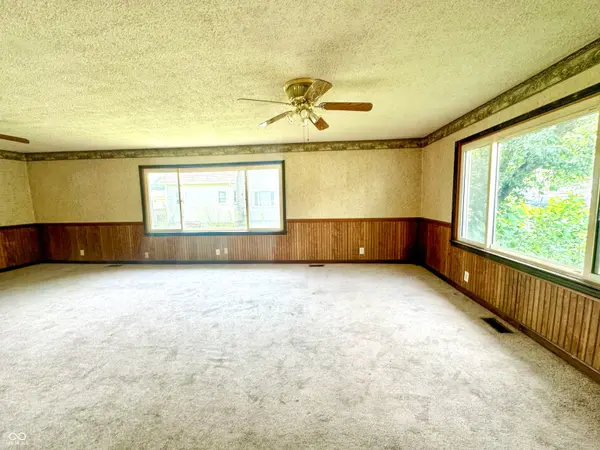 207 N Main ST, Mellott, IN 47958