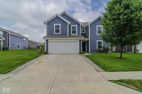 2485 Bristol DR, Franklin, IN 46131
