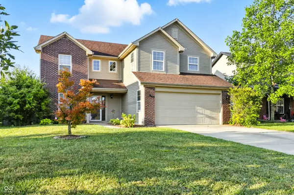 911 Dorothy DR, Greenfield, IN 46140
