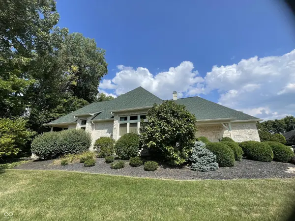 3325 Nottinghill DR E, Plainfield, IN 46168