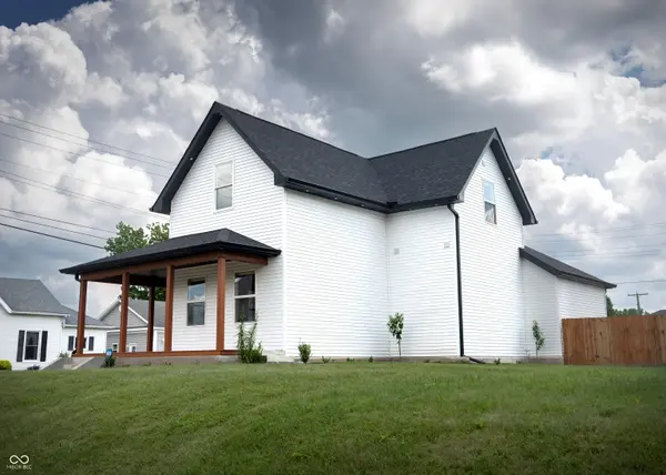 825 Main ST, Elwood, IN 46036