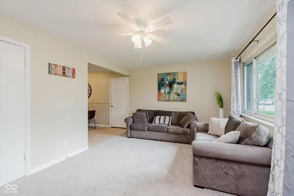 5 Whitewood CT, Beech Grove, IN 46107