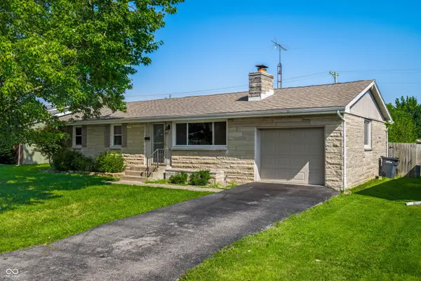 688 Wanda ST, Scottsburg, IN 47170