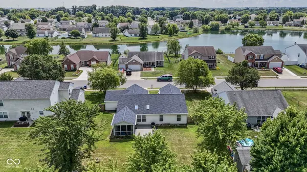 8522 Robin Run WAY, Avon, IN 46123
