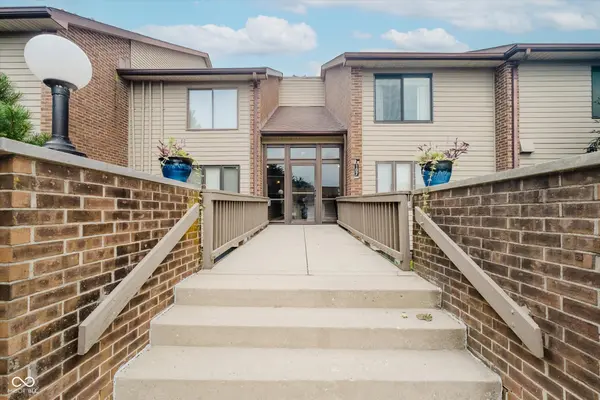 107 Knoll CT #A, Noblesville, IN 46062