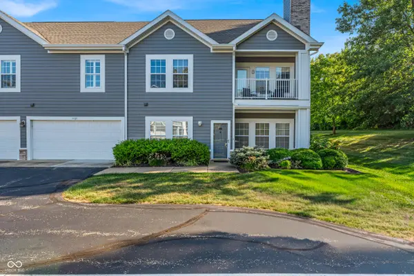 1065 Falcon RDG, Carmel, IN 46280