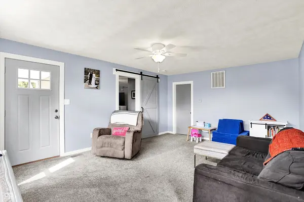 2731 Main ST, Elwood, IN 46036