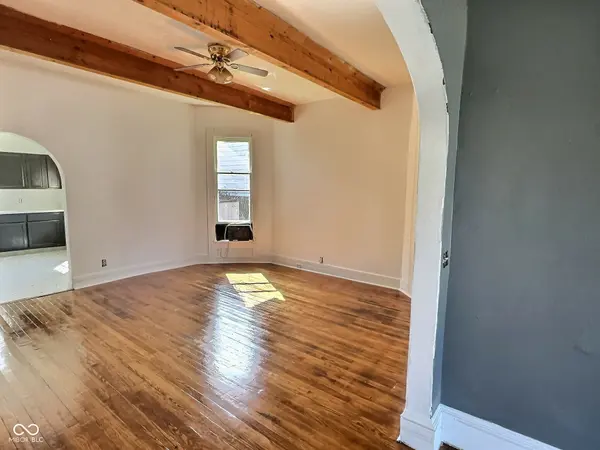 1439 Pearl ST, Columbus, IN 47201