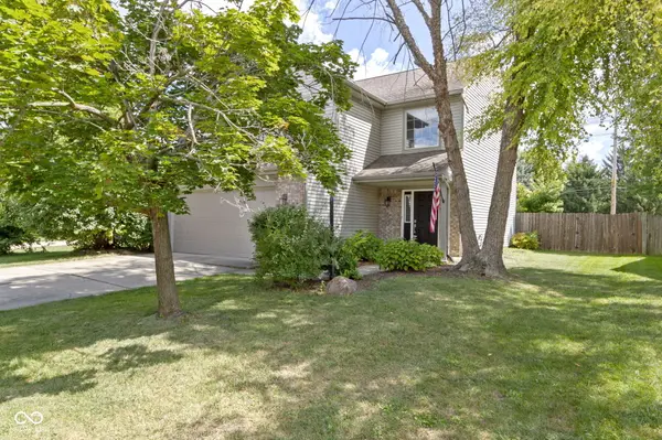 13853 Oak Grove CT, Fishers, IN 46038