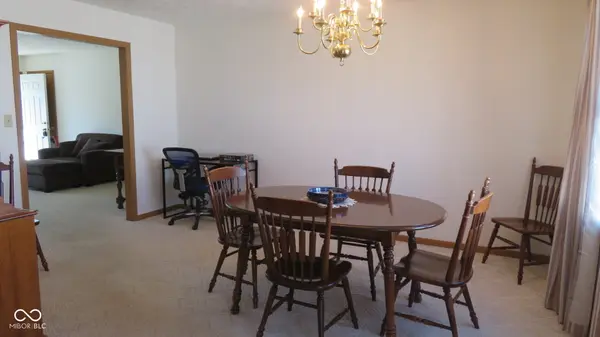 630 N Englewood DR #12, Crawfordsville, IN 47933